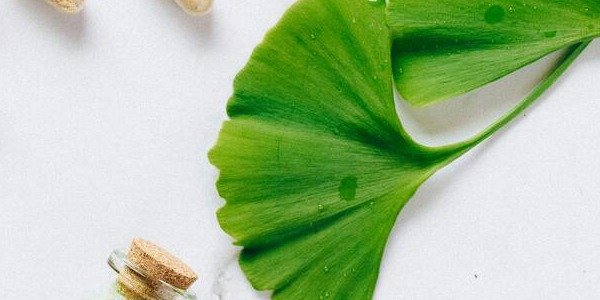 Farmacia del Teatro: Cómo Manejar el Estrés con Suplementos Naturales